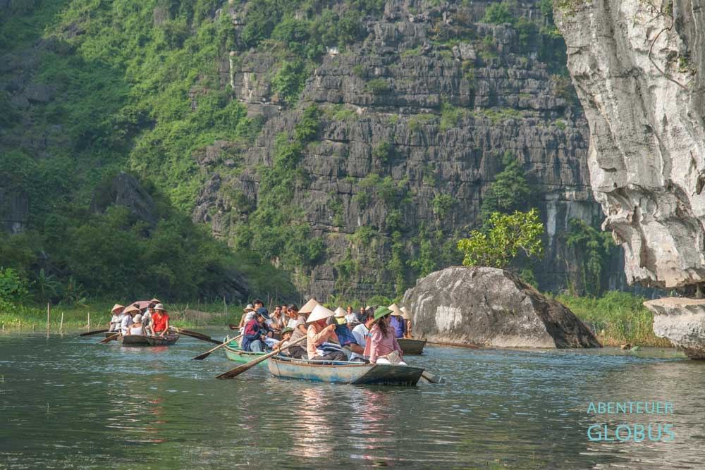 Ausflug von Hanoi nach Ninh Binh: Bootstour durch die Karstlandschaft Tam Coc