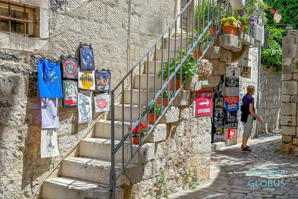 Altstadt von Trogir: Souvenirshop