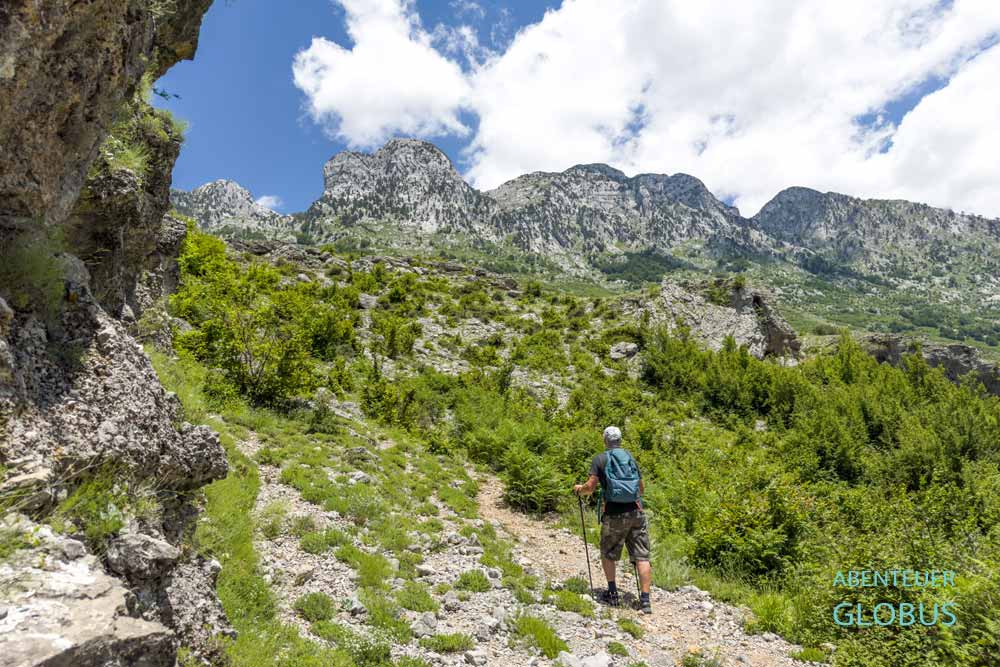 Anfahrt nach Theth: Zwischenstopp in Boga, Wanderung zum Aussichtspunkt