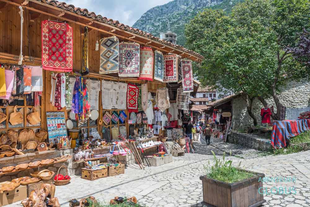 Highlight in Kruja: Souvenirgeschäfte  im Alten Basar