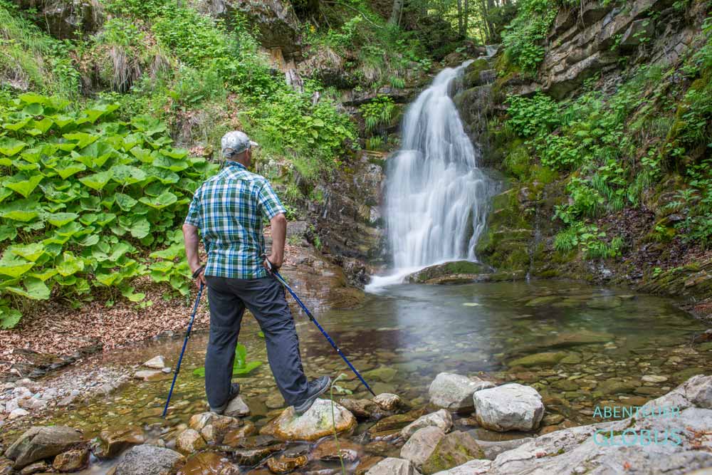 Aktivitäten in und um Lepushe (Lepusha): Wanderung zum Wasserfall Ujevara e Lepushes