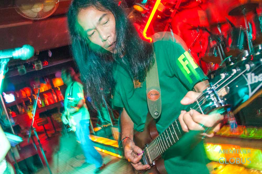 Party und Nachtleben am Police Beach