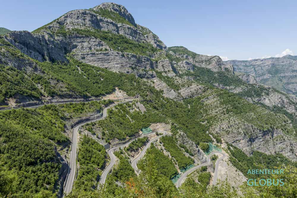 Anreise nach Lepushe: Serpentinen von Rrapsh