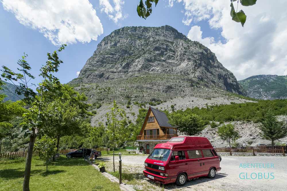 Dorf Selce: Campingplatz am Guesthouse Te Pjerini Selce-Cem