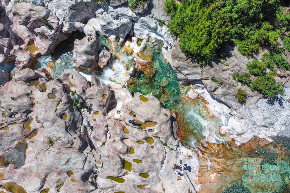 Wanderung zum Blue Eye bei Theth: Schlucht am Fluss Lumi i Kaprreja