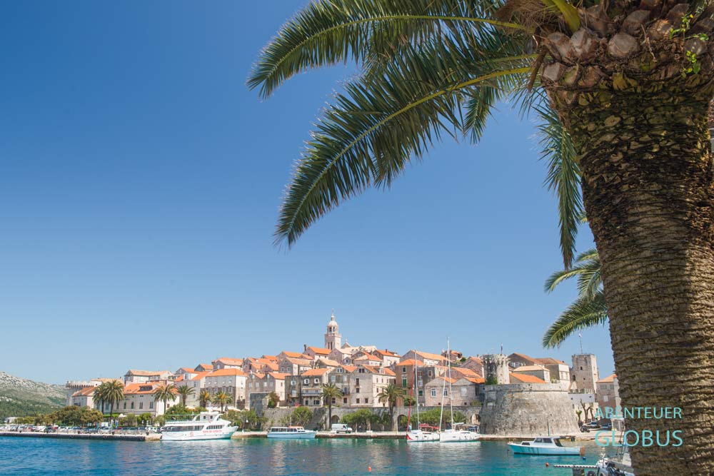 Altstadt von Korcula mit Stadtmauer und Wehrtürmen