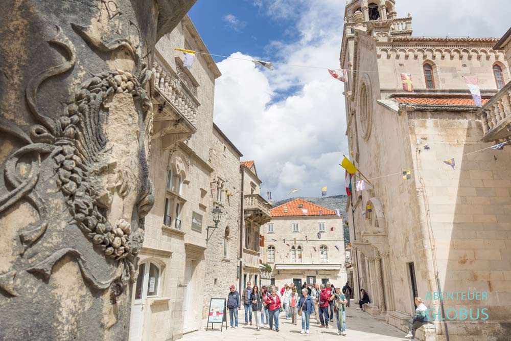 Kathedrale St. Markus auf dem Hauptplatz Trg Svetog Marka in Korcula