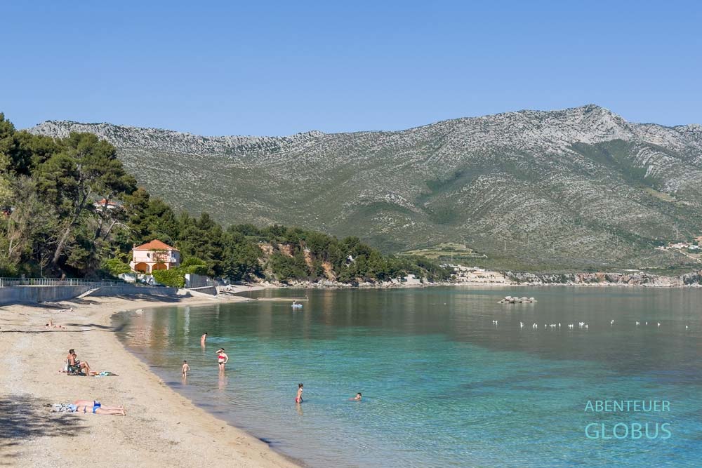 Aktivitäten in Orebic: Schwimmen und Baden am Stadtstrand Trstenica