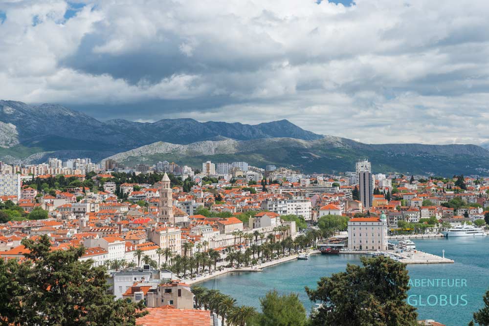 Aussichtsplattform auf dem Marjan Hügel mit Blick über Split