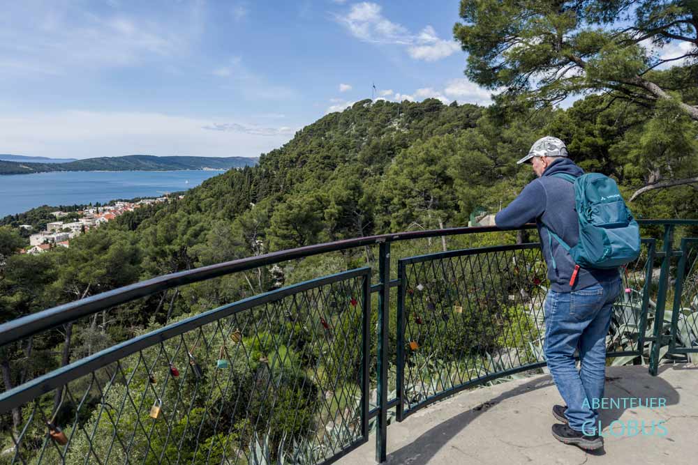 Aussichtspunkt im Waldpark Marjan