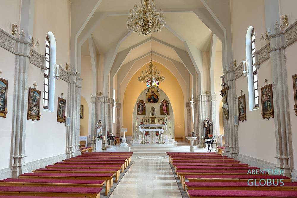 Einblick in die Kirche des Heiligen Blasius