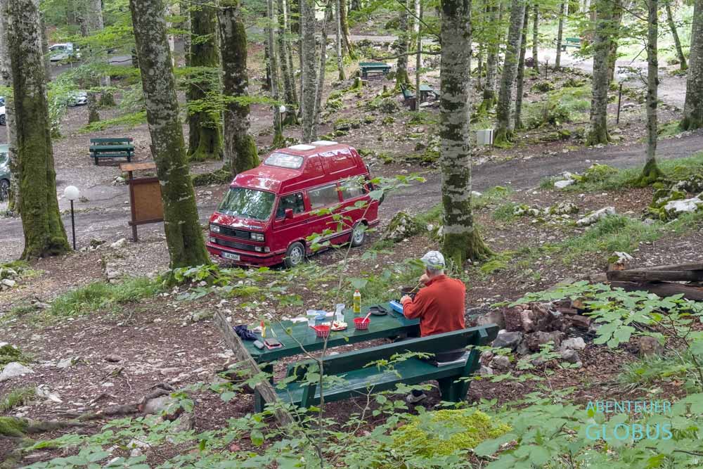 Unser Stellplatz im Nationalpark Biogradska Gora