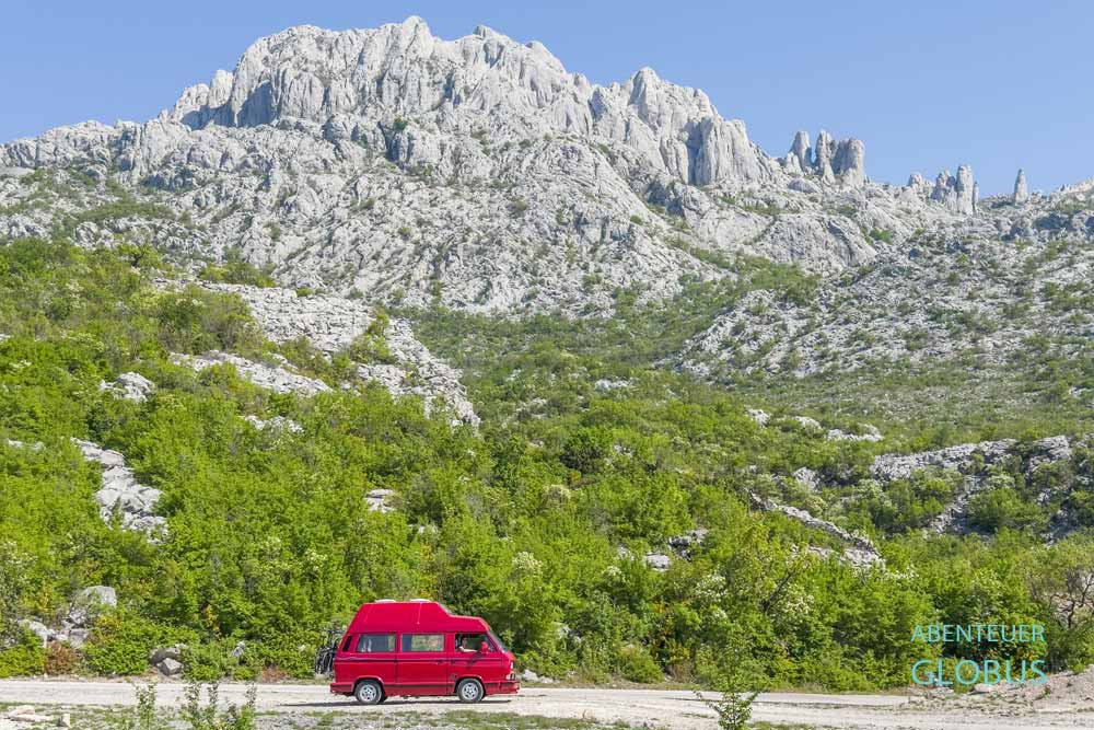 Obrovac: Abstecher zum Karstfelsen Tulove Grede, ein Winnetou-Drehort am Mali Alan Pass