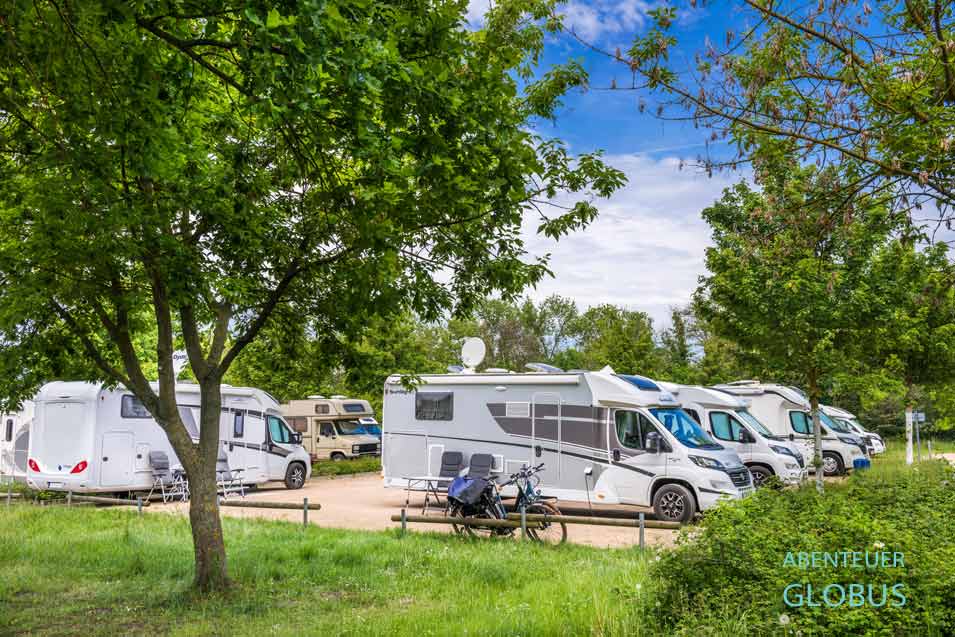 Wohnmobilstellplatz Seestrand Buchwalde: Campingplätze und Stellplätze am Senftenberger See