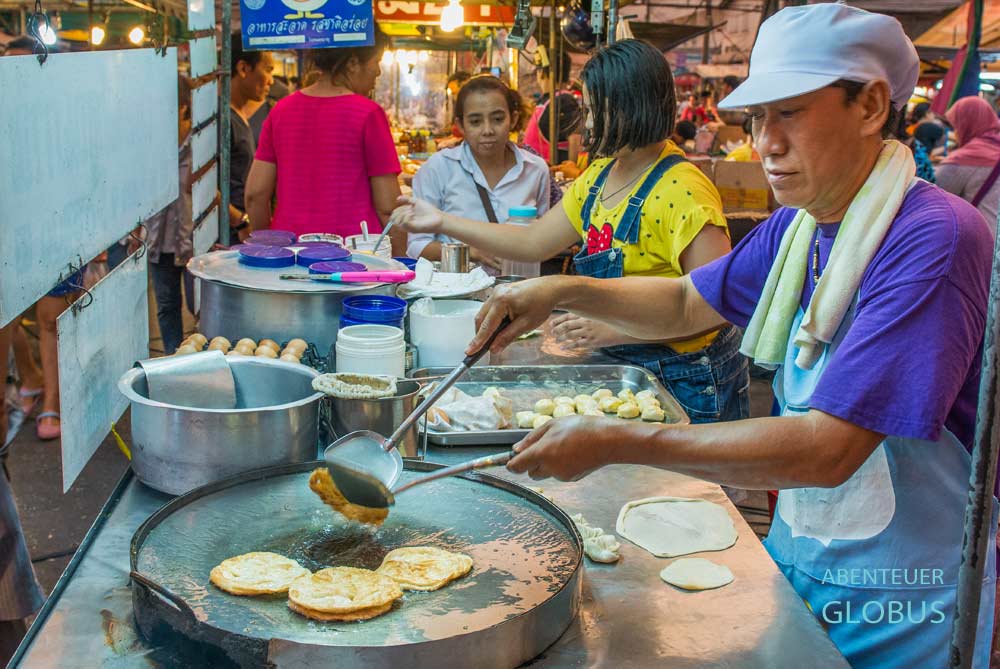 Roti-Stand auf der Sunday Walking Street