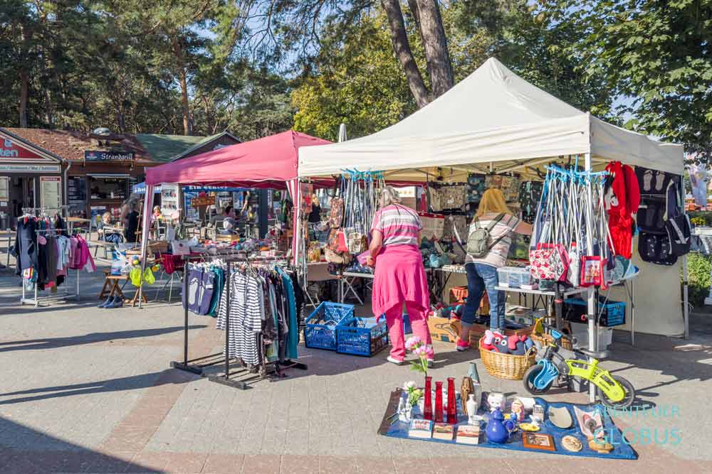 Kunst- und Trödelmarkt auf dem Kurplatz 