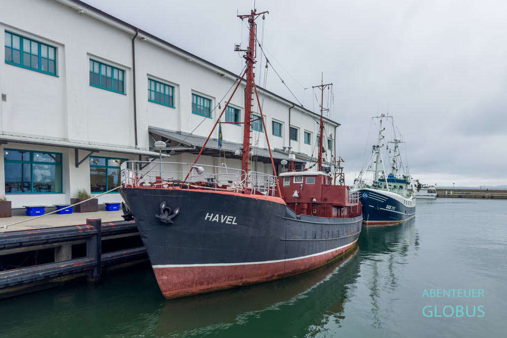 Stadthafen von Sassnitz: Museumsschiff: Fischkutter Havel