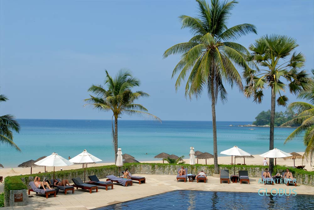 Klarer Himmel im November auf Phuket