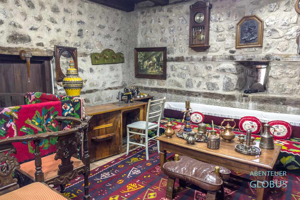 Plav: Wohnzimmer im Turm Kula Redzepagica