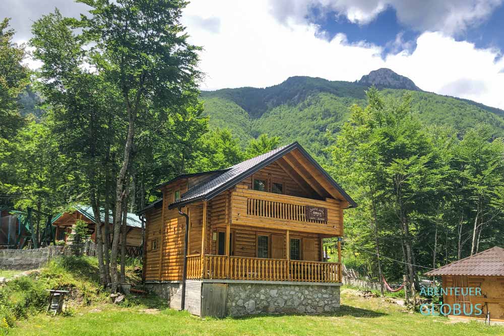 Unterkünfte im Gebaje Tal: Holzhaus