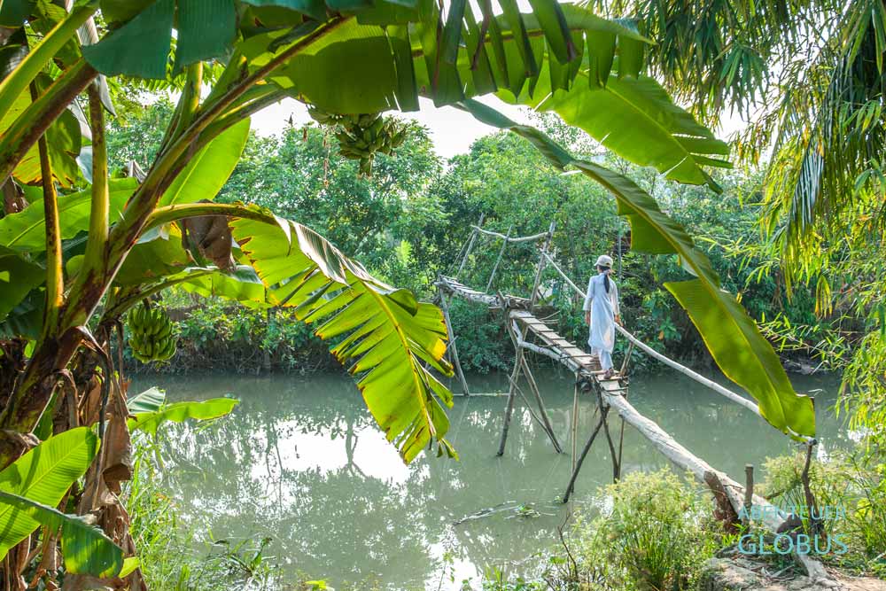 Insel An Binh bei Vinh Long: Affenbrücke über einen kleinen Kanal