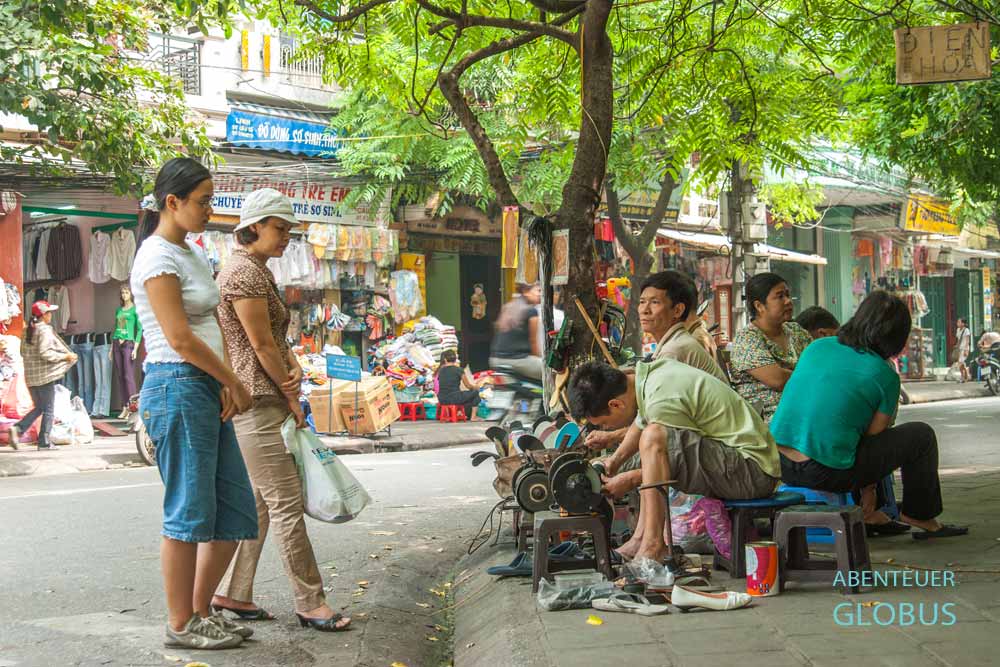 Altstadt von Hanoi: Mobile Schuster