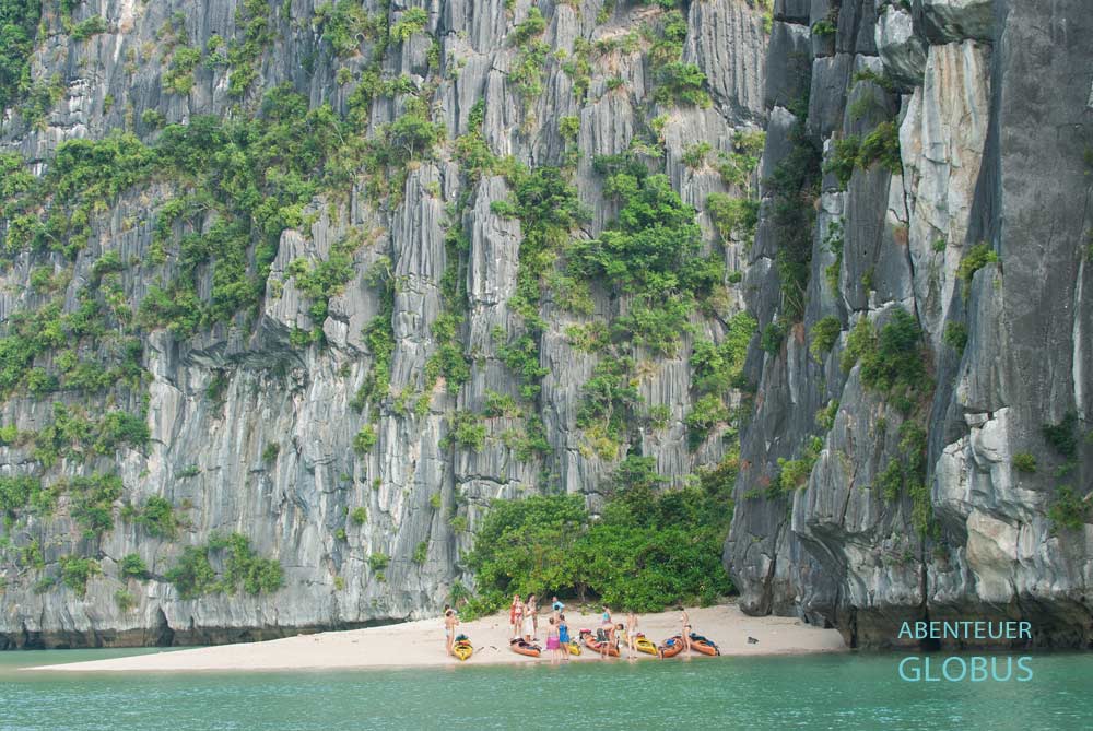Mit dem Kanu auf dem Cheow Lan Lake