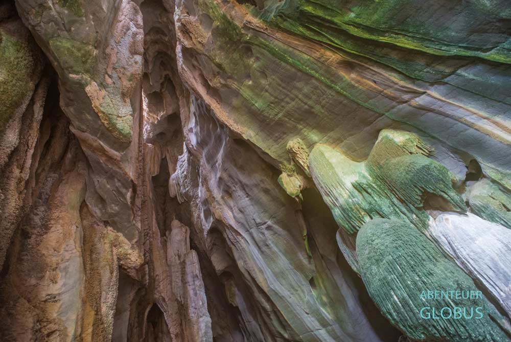 Kalksteinhöhle im Khao Sok Nationalpark