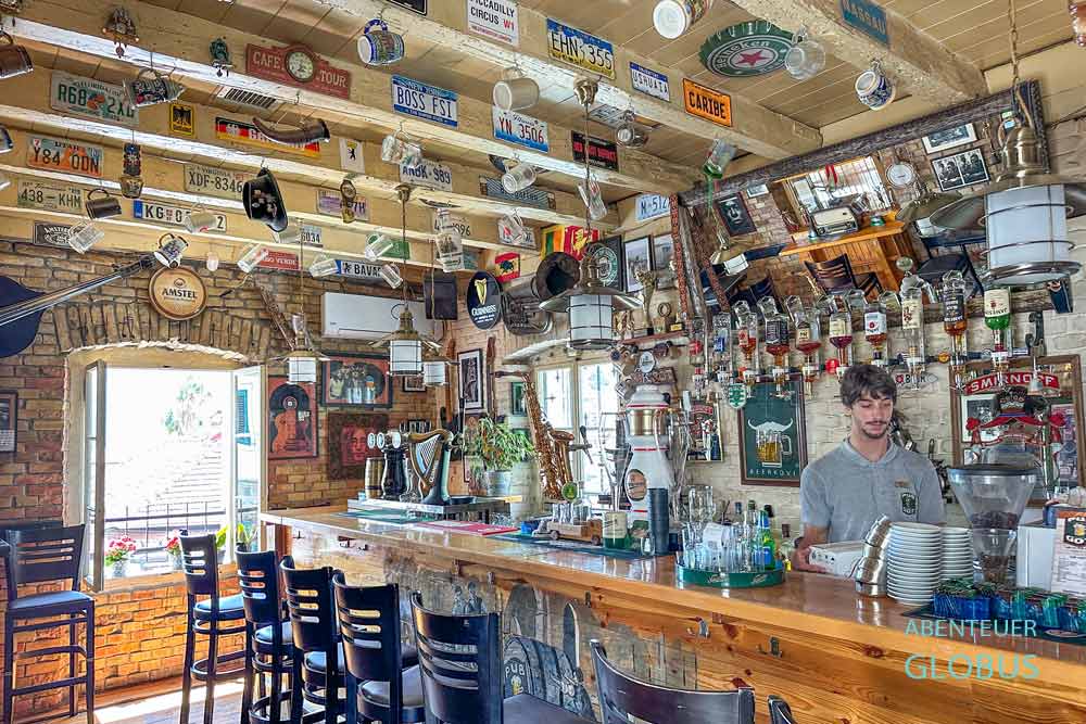 Herceg Novi: Pub Got in der Altstadt