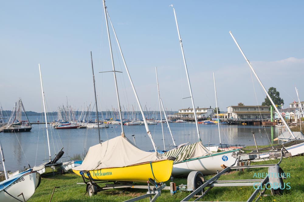Marina und Segelboote am Cospudener See im Leipziger Neuseenland