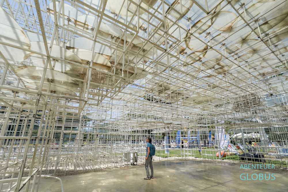 Tirana: Kunstinstallation The Cloud