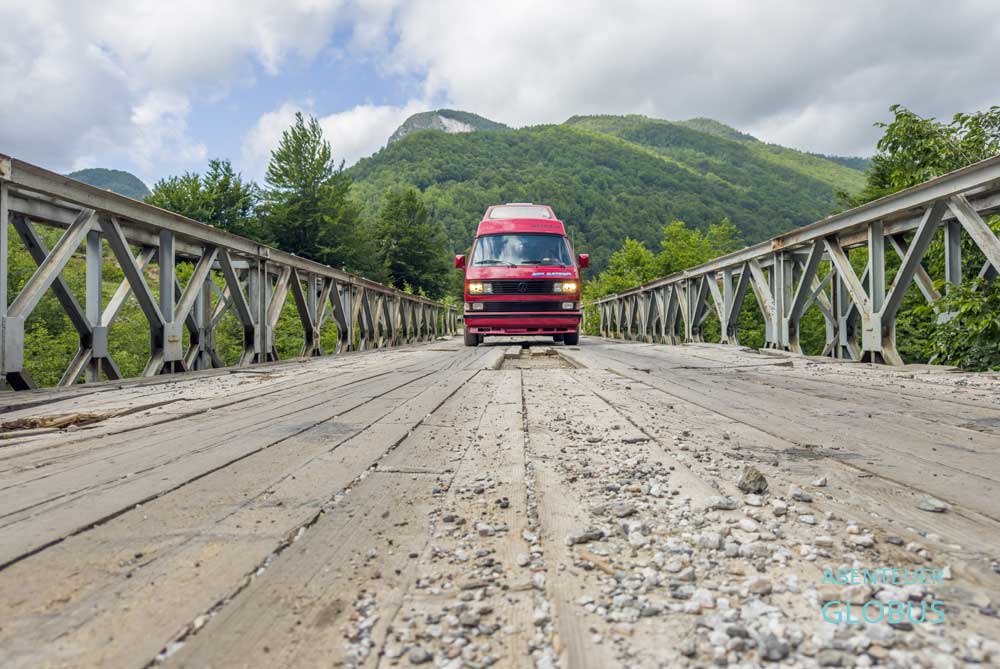 Anreise nach Selce vom Norden: Brücke über den Bashkimi Canyon (Kanioni i Bashkimit)