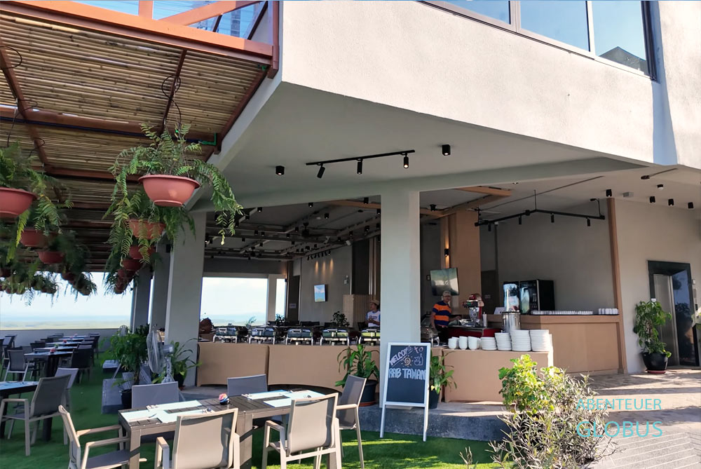 Essen im Rubtawan Restaurant in Beyond Skywalk Nangshi