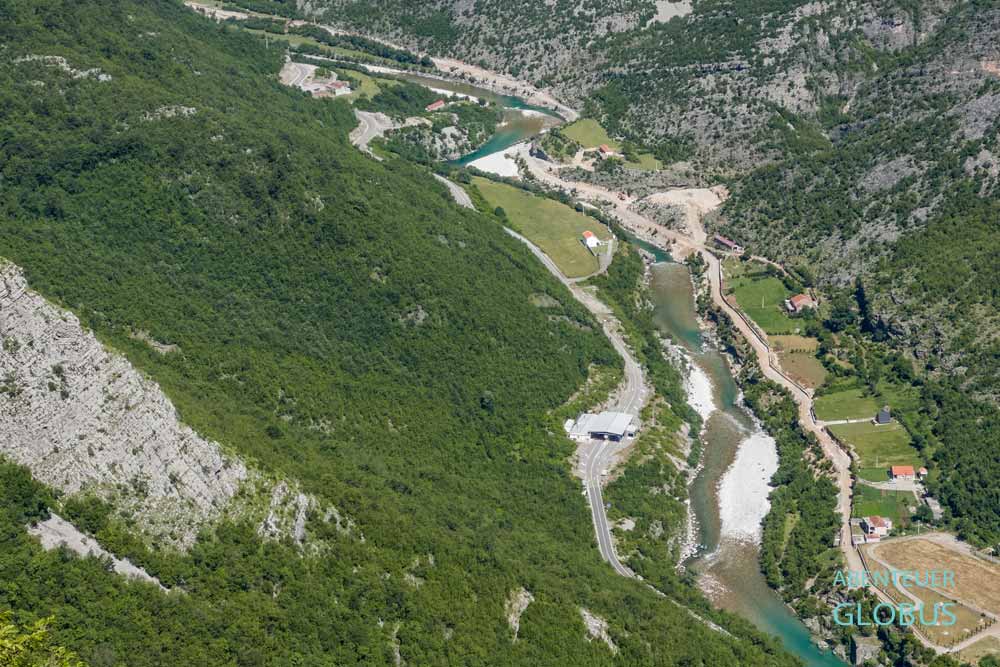 Anreise nach Selce vom Westen: von Podgorica über den Grenzübergang Cijevna-Grabom im Cijevna Canyon nach Selce