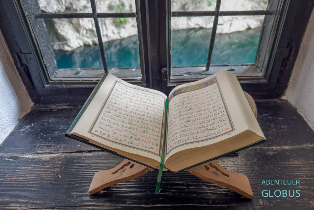 Kloster Blagaj in Blagaj: Heilige Schriften der Derwische