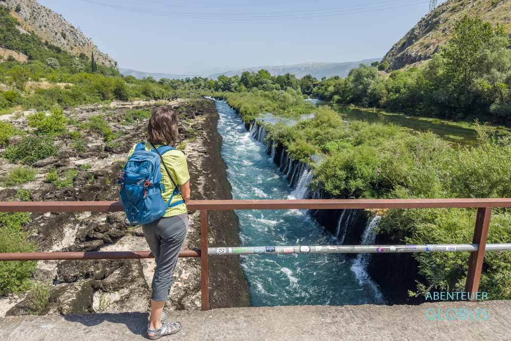 Buna: Blick von der Brücke Bunski Kanali Most 