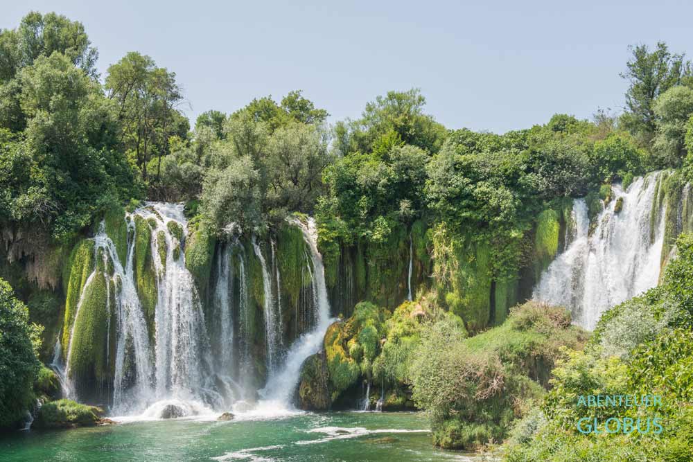Kravica Wasserfall (Vodopad Kravice) ist die Attraktion bei Mostar.