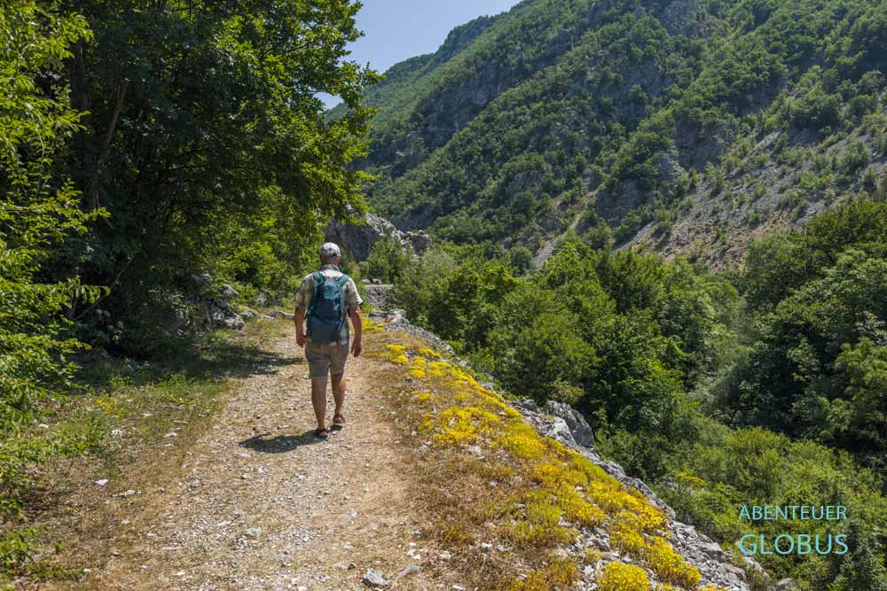 Wanderweg im Unac Canyon in Martin Brod, Una-Nationalpark
