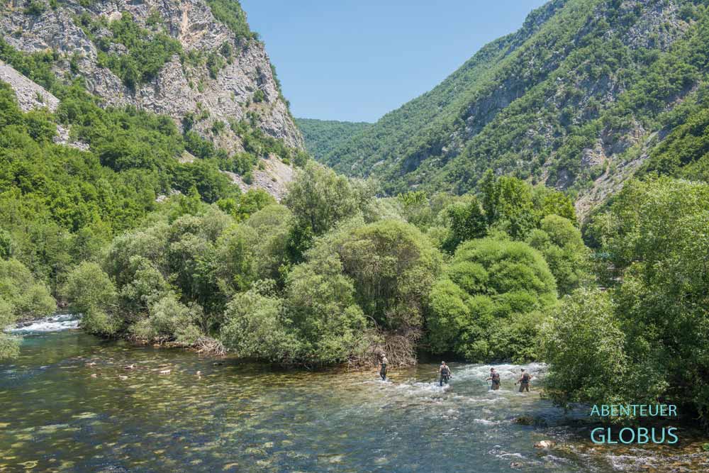 Aktivitäten im Una Nationalpark: Fliegenfischen in Martin Brod