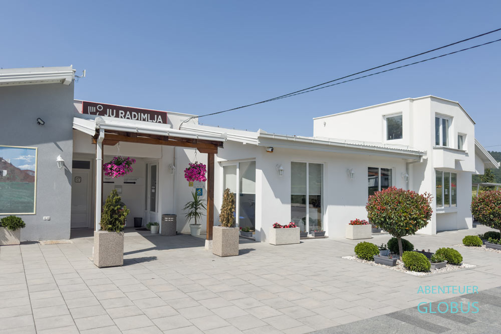 Attraktion bei Stolac: Museum und Informationscenter der historischen Grabstätte Nekropola Radimlja 