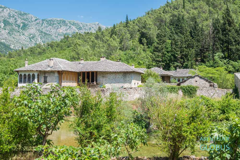 Stolac: Gebäudekomplex Begovina im osmanischen Stil