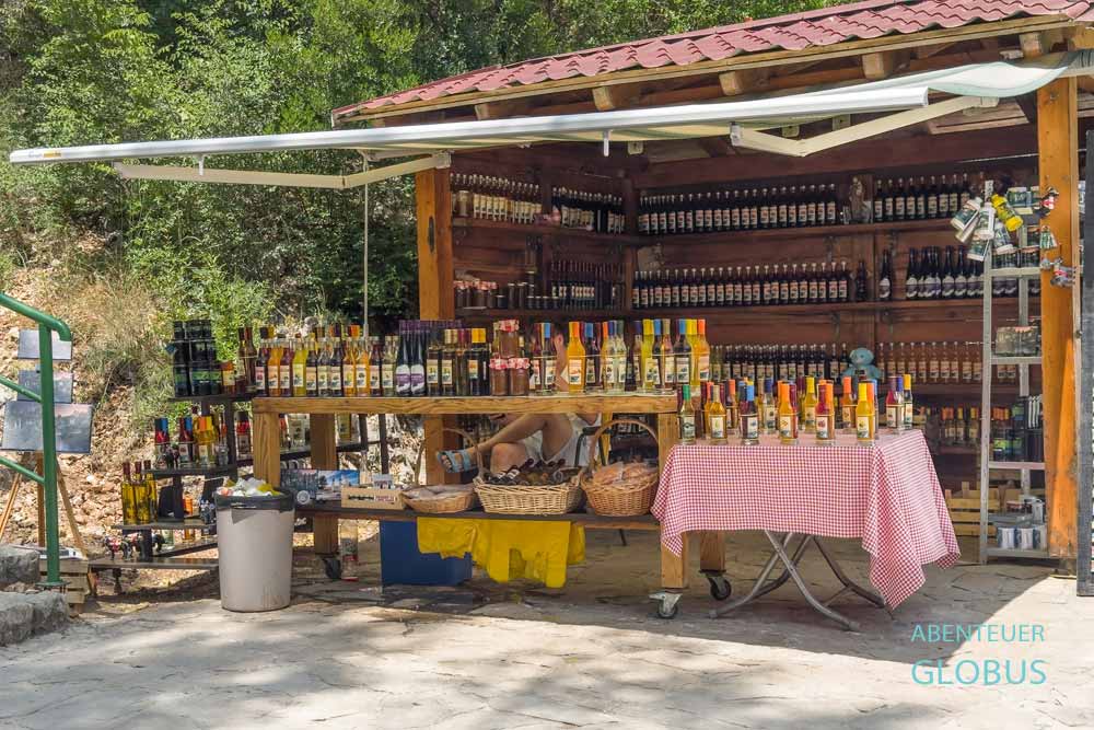 Verkaufsstand am Kravica-Wasserfall bei Ljubuski