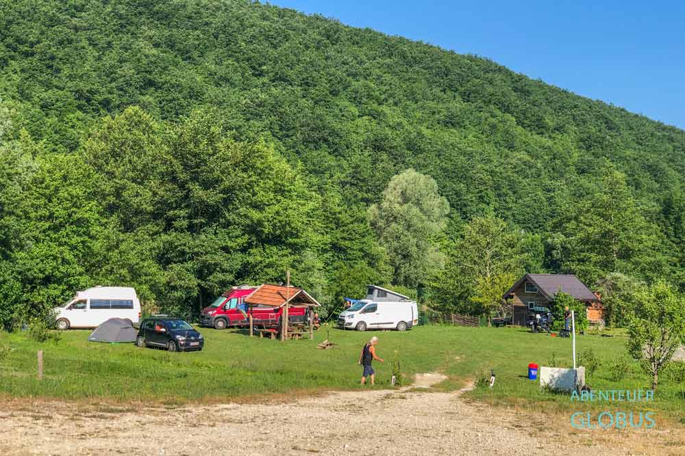Nationalpark Una nahe Wasserfall Strbacki Buk: Campingplatz Kamp Suad