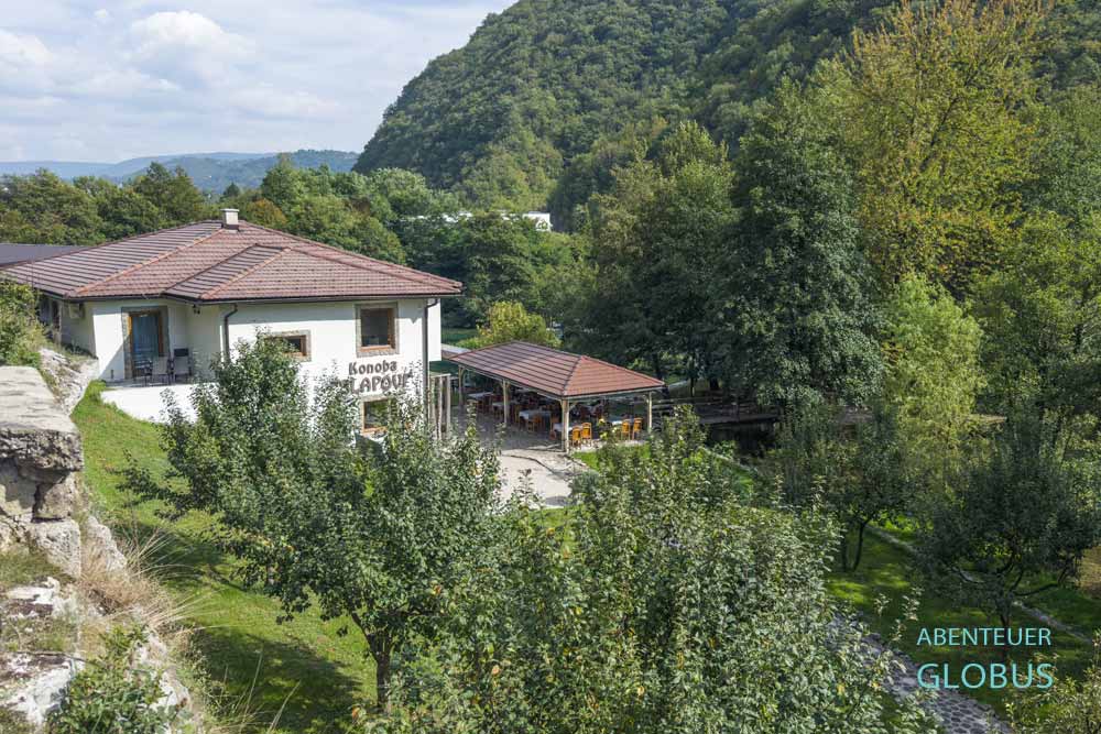 Übernachtungsmöglichkeit in Jajce: Konoba Slapovi gehört zur Unterkunft Prenociste Slapovi.