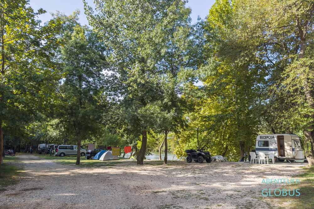 Campingplatz bei Pocitelj: Stellplätze im Autocamp Green Park