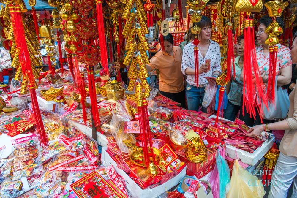 Shop mit Devolutialien in Chinatown Yaowarat