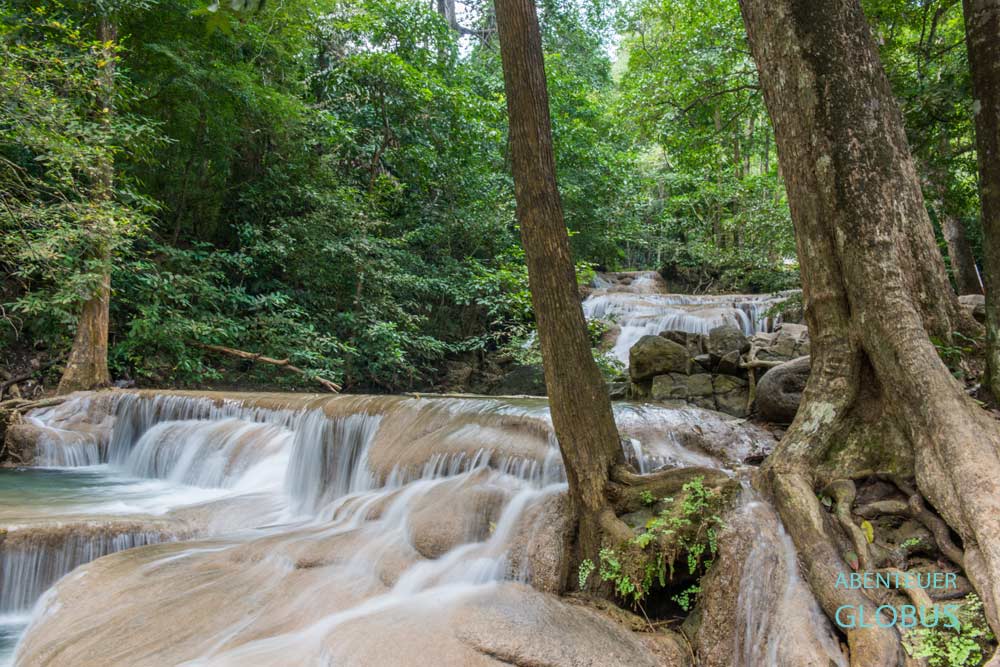 Oke Nang Phee Sue: 4. Stufe vom Erawan-Wasserfall