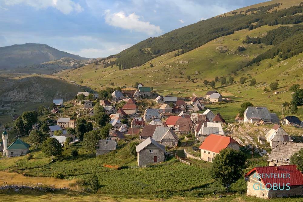 Das Dorf Lukomir auf 1-500 Metern Höhe