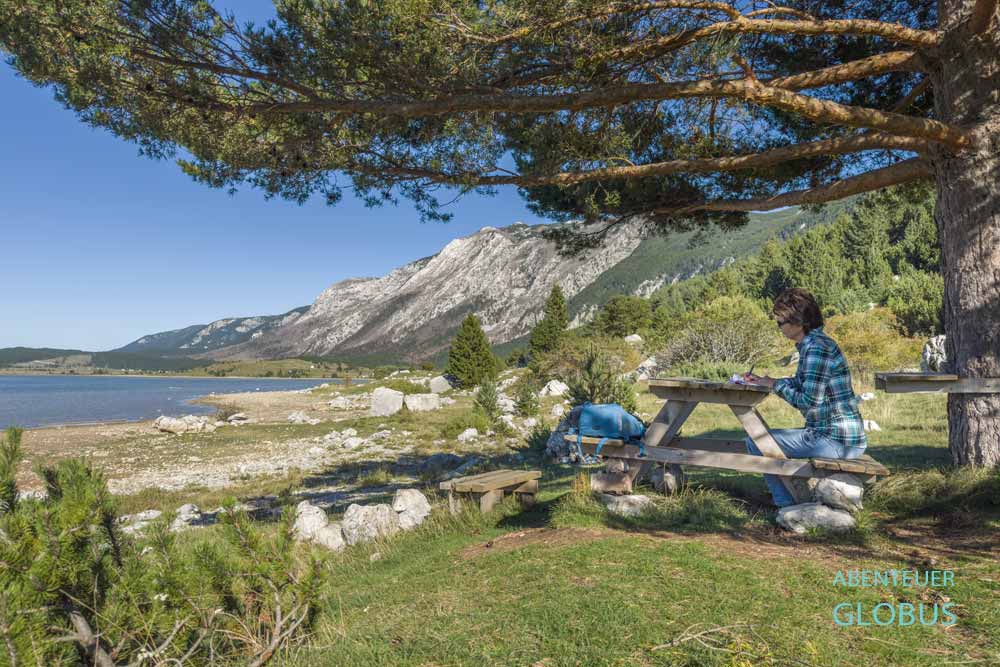 Aktivitäten im Naturpark Blidinje: Wanderung um den Blidinje Jezero