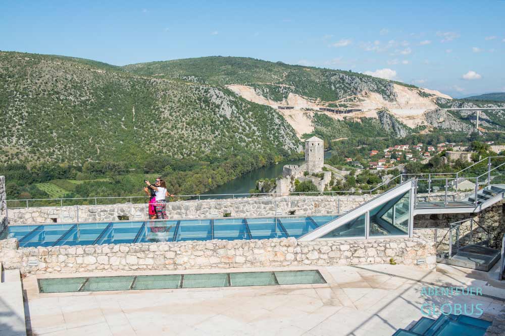 Pashas Tabija Bastion (bosnisch: Pasina Tabija) ist ein Aussichtspunkt und bietet einen grandiosen Blick auf Pocitelj.